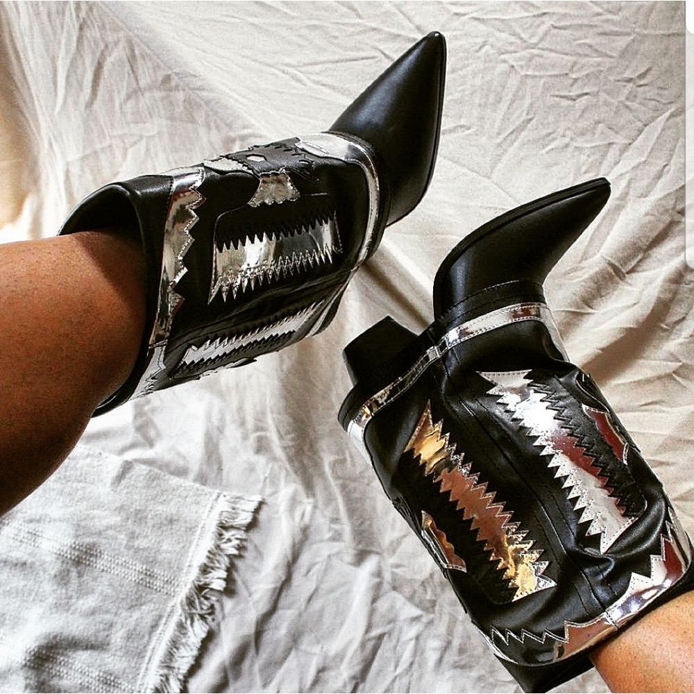 🆕️The Tabitha// Black western style boot